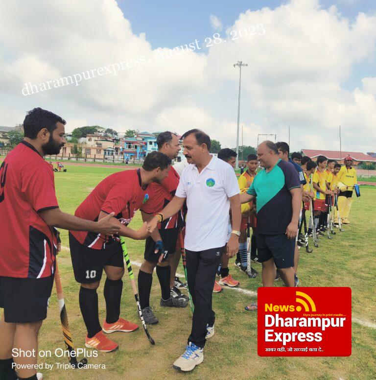 पूर्व खिलाड़ी राजकुमार ने लिया हॉकी मुकाबले में बतौर मुख्यातिथि भाग , मेजर ध्यान चंद मेमोरियल यस- हमीर हाकी 2023 प्रतियोगिता