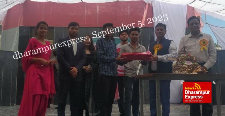 तकनीकी विवि के विद्यार्थियों ने मनाया शिक्षक दिवस