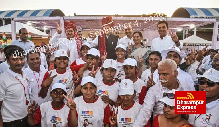 मुख्यमंत्री अशोक गहलोत का जोधपुर दौरा- शहरी-ग्रामीण ओलंपिक से प्रदेश में बना खेलों का माहौलः मुख्यमंत्री – जिला स्तरीय खेल प्रतियोगिताओं का किया अवलोकन