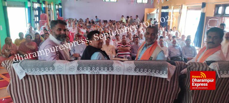 भाजपा झंडूता मंडल में मेरी माटी मेरा देश मिट्टी संग्रहण कार्यक्रम आयोजित, प्रदेश उपाध्यक्ष, पूर्व मंत्री वीरेंद्र कंवर, प्रदेश सचिव नरेंद्र अत्री, विधायक जीतराम कटवाल रहे विशेष तौर पर उपस्थित