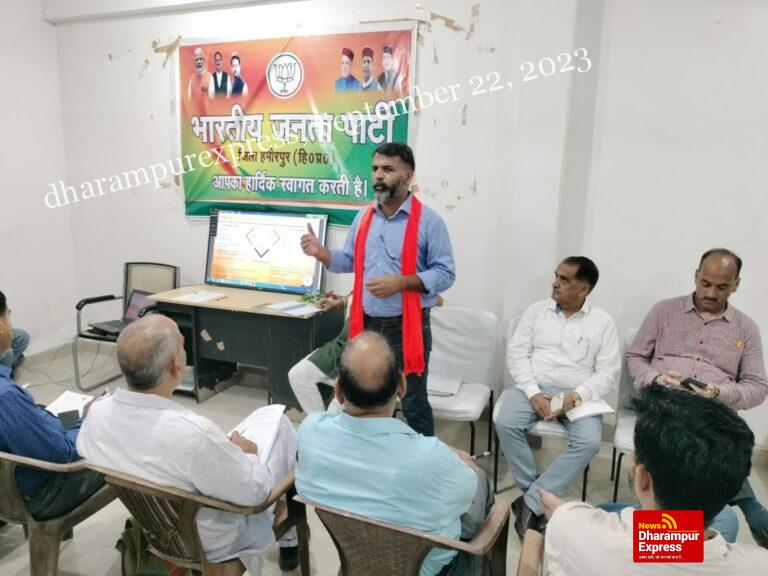 वोटर चेतना अभियान से जागरुक होगा नव मतदाता : नरेंद्र अत्री