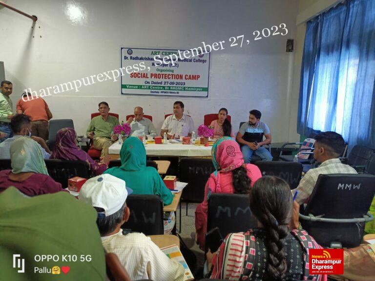 एआरटी मरीजों को बताई सरकारी योजनाएँ