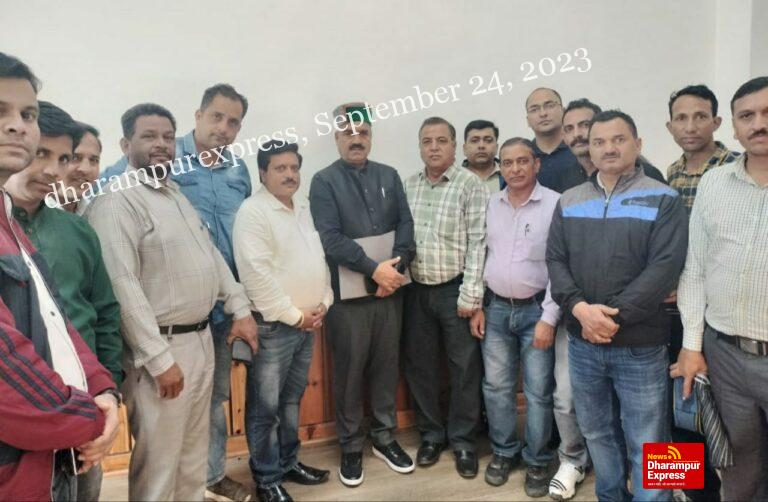 राजकीय सी एंड वी अध्यापक संघ का प्रतिनिधिमंडल विधायक बड़सर की अध्यक्षता में मिला मुख्यमंत्री व शिक्षा मंत्री से