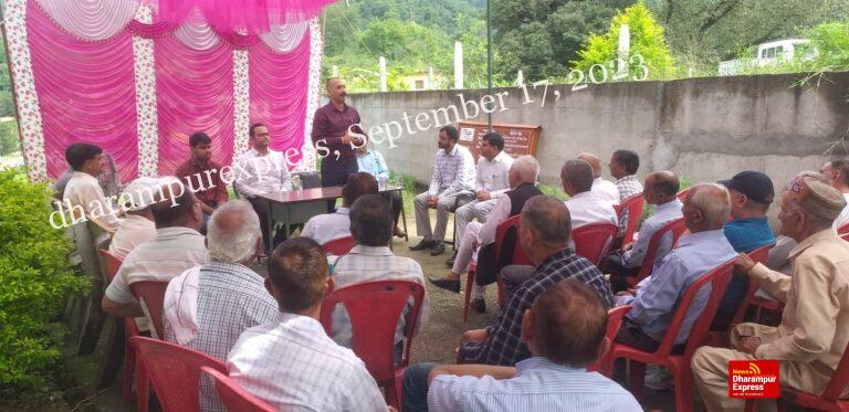 नेरी में लोगों को बताए अवैध डंपिंग के दुष्प्रभाव