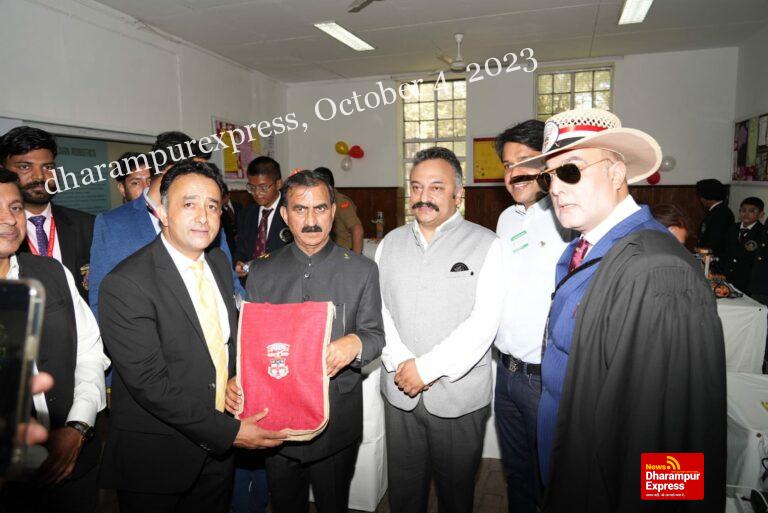 बेहतर इंसान बनने का ध्येय लेकर जीवन में आगे बढ़ें विद्यार्थी: मुख्यमंत्री