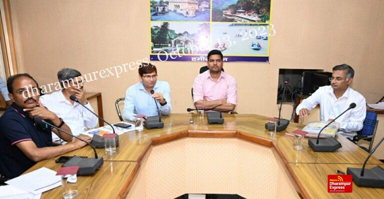 आपदा में नुक्सान से बचने के लिए सुरक्षित भवन निर्माण जरूरी: एडीसी