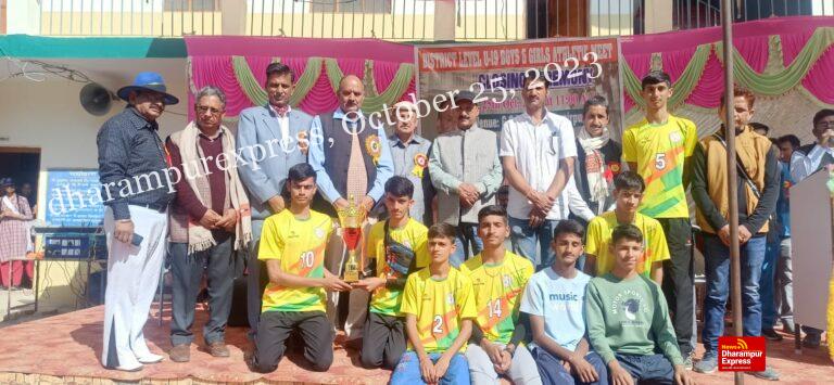 हार से कभी न घबराएं खिलाड़ी, संघर्ष और मेहनत जारी रखें: कुलदीप सिंह पठानिया