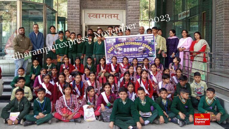 बोहनी स्कूल के विद्यार्थियों का तकनीकी विवि का शैक्षणिक भ्रमण