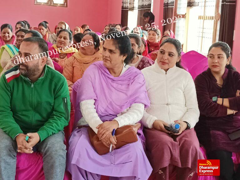 सामूहिक और सशक्त सामुदायिक नेतृत्व समय की मांग, नेतृत्व के लिए आगे आएं महिलाएं: चौहान