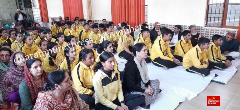 आर्य समाज हमीरपुर के वार्षिक उत्सव के दूसरे दिन आयोजित हुआ विद्यार्थियों के लिए विशेष सत्र