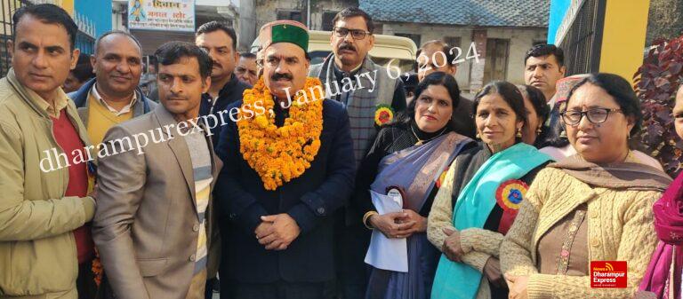 कांग्रेस की सरकारों ने रखी थी आधुनिक भारत की नींव : इंद्र दत्त लखनपाल 