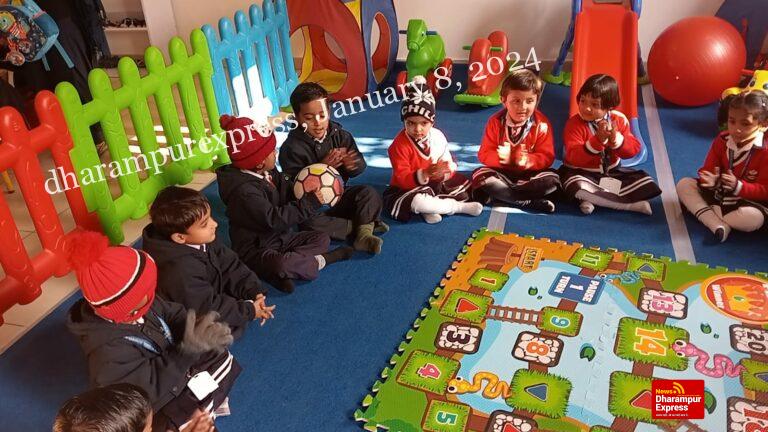 किंडरगार्टन के बच्चों को करवाई गई शारीरिक गतिविधि