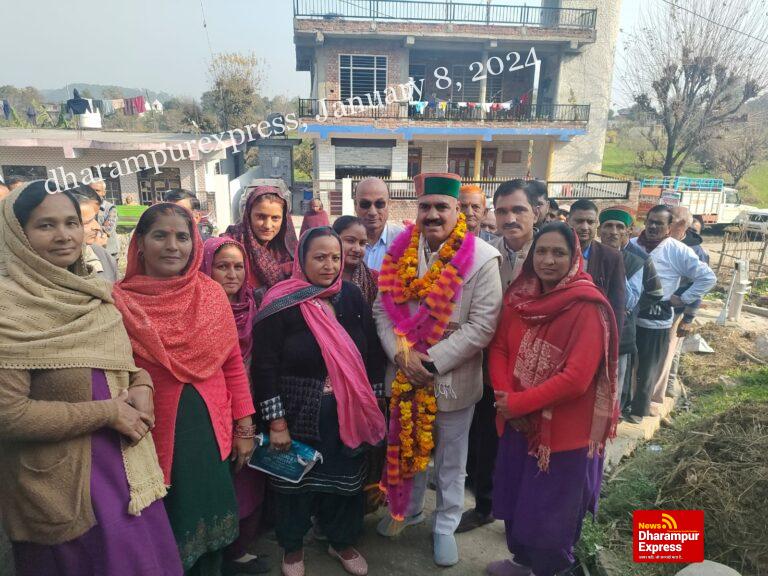 विधायक इंद्र दत्त लखनपाल ने दैण और सौर में सुनीं जनसमस्याएं