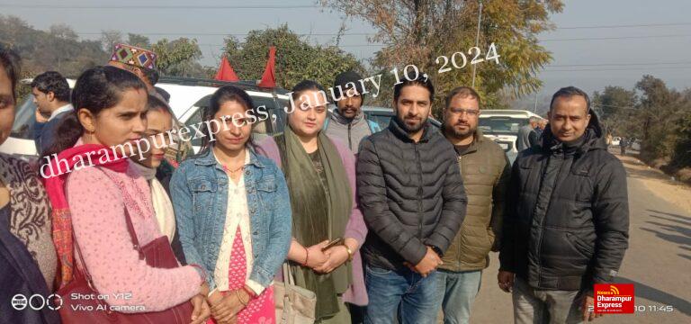 जेबीटी प्रशिक्षित बेरोजगार संघ आज अपनी मांगों को लेकर मुख्यमंत्री से मिले 