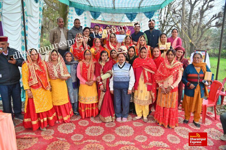 रणचुंजणे, घोड़ियां व सुहाग को बढ़ावा दे रही महिला पहाड़ी संगीत : बंदना योगी