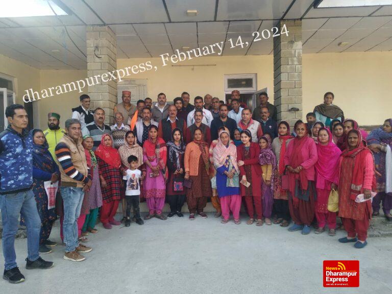 चले पांवों शहर शहर, गांव गांव के तहत बरालडी और नारा में की बैठक