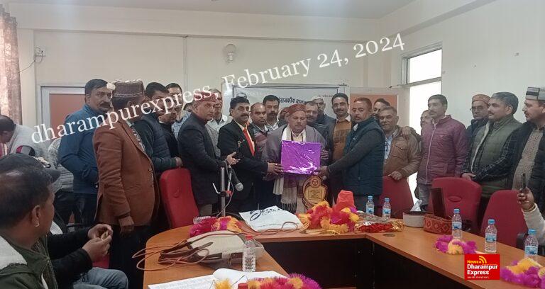 राजकीय अर्द्ध चालक महासंघ के प्रधान बने विजय रमन