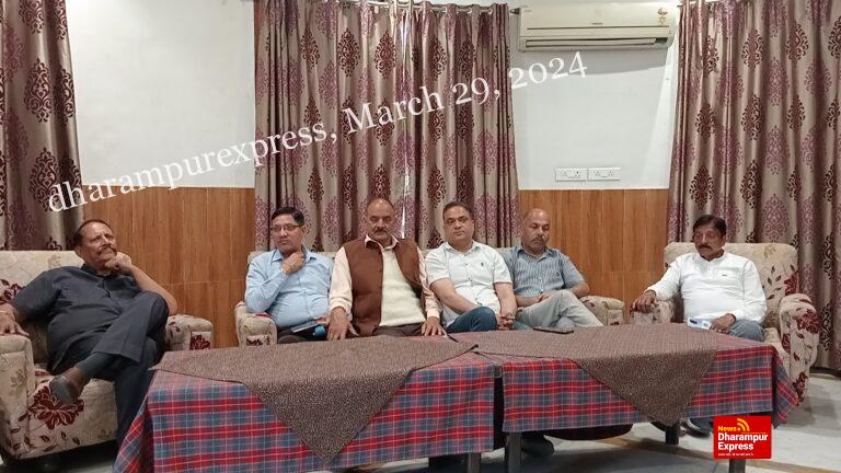 पत्रकार वार्ता कर बागी विधायकों पर खूब बरसे कुलदीप पठानिया