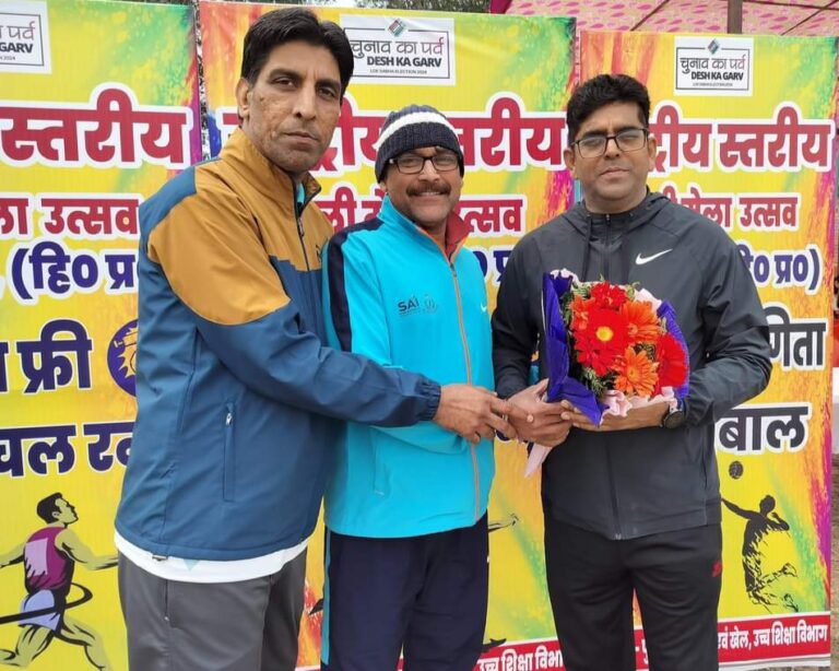प्रवीण पठानिया ने किया सुजानपुर होली मेला खेल #रनअगेंस्टड्रग्स का शुभारंभ