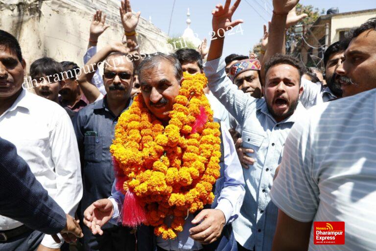 नादौन के लोग क्रांतिकारी, भाजपा के खिलाफ खड़ा करें जनांदोलन : मुख्यमंत्री