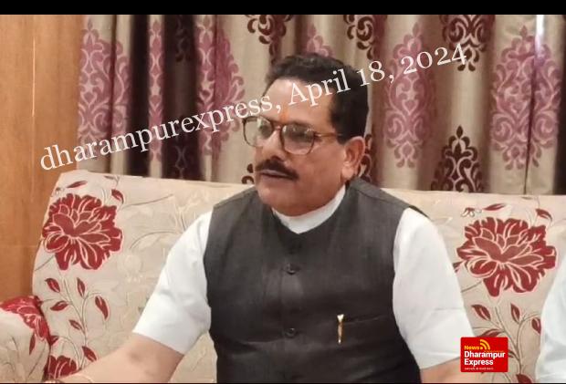 दिन में सपने देख रहे जयराम ठाकुर : दीपक शर्मा