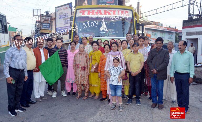 शुभ प्रभात हेल्थ क्लब का दल मंडी व कुल्लू के दो दिवसीय भ्रमण पर 