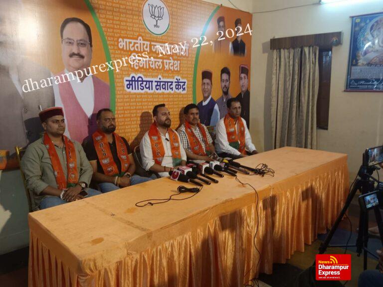 तथ्यविहीन बातें कर मुख्यमंत्री लोगों को बरगलाने का कर रहे काम : आशीष