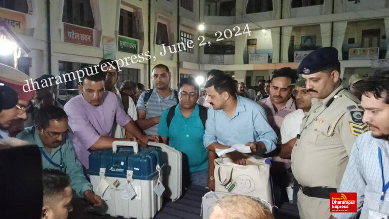 पांचों विधानसभा क्षेत्रों की ईवीएम-वीवीपैट स्ट्रांग रूम्स में बंद, 3 स्थानों पर होगी मतगणना