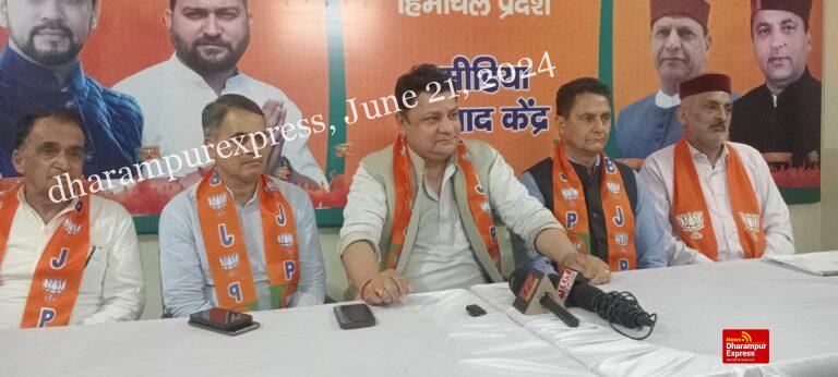 शेखचिल्ली के हसीन सपने देखना मुख्यमंत्री की पुरानी आदत : सुधीर शर्मा