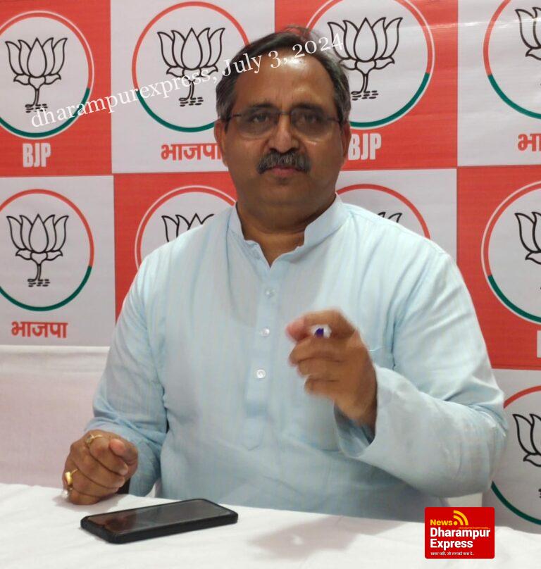 मुख्यमंत्री निराधार आरोपों के प्रमाण दें अन्यथा माफी मांगें: रणधीर शर्मा