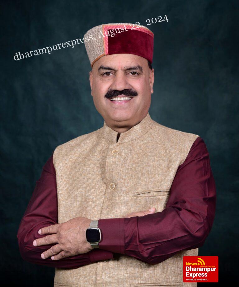  विधायक इंद्रदत्त लखनपाल द्वारा मंत्री राजेश धर्माणी के बयान पर प्रतिक्रिया कहा सबको पता है पेड़ पर पैसे नही उगते