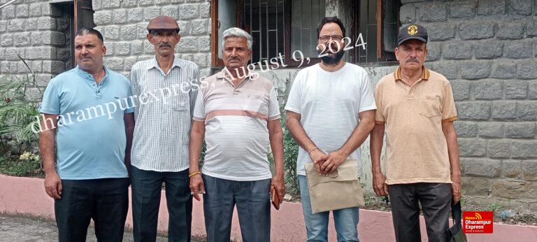 अपंजीकृत कमेटी द्वारा 28 परिवारों का सामाजिक बहिष्कार करने का फरमान किया जारी, एसपी के पास पहुंचा प्रतिनिधिमंडल