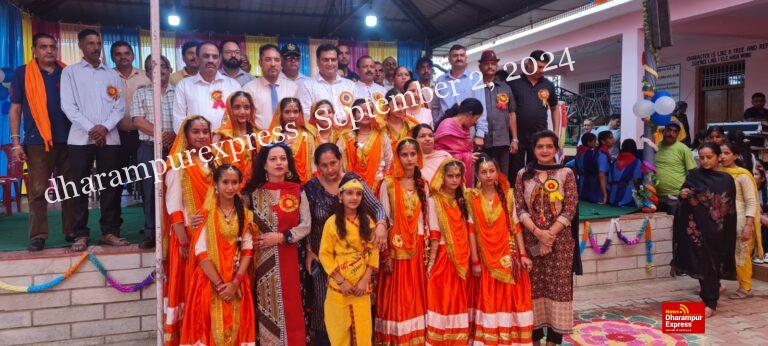 स्कूली बच्चों का सर्वांगीण विकास ही सुख सरकार का ध्येय:पुष्पेंद्र वर्मा