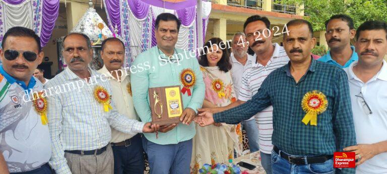 पिछले डेढ़ महीने में 2300 अध्यापकों को रेगुलर नियुक्ति देकर मुख्यमंत्री ने किया कीर्तिमान स्थापित :डॉक्टर पुष्पेंद्र वर्मा