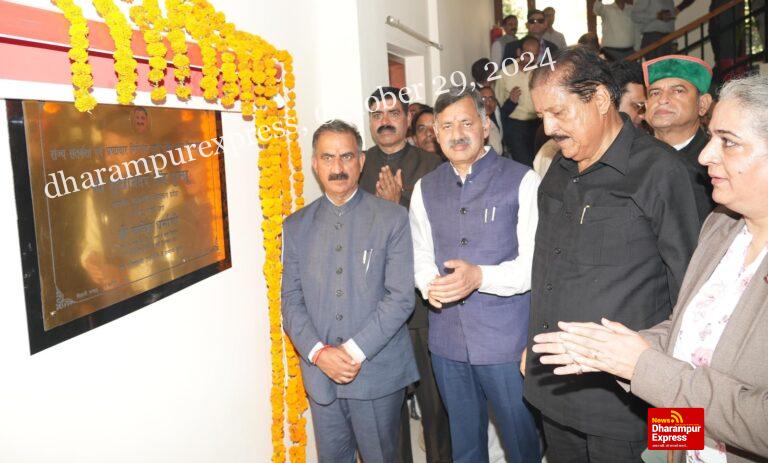 मुख्यमंत्री ने बिलासपुर में प्रदेश की पहली डिजिटल लाइब्रेरी का शुभारम्भ किया