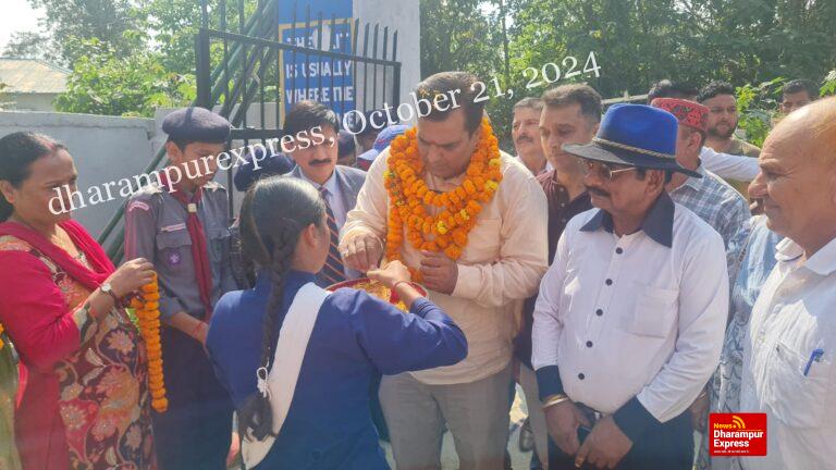 विज्ञान के उज्जवल पहलू को समझ कल छात्रों को सशक्त समाज के निर्माण में योगदान देना है: डॉ पुष्पेंद्र वर्मा