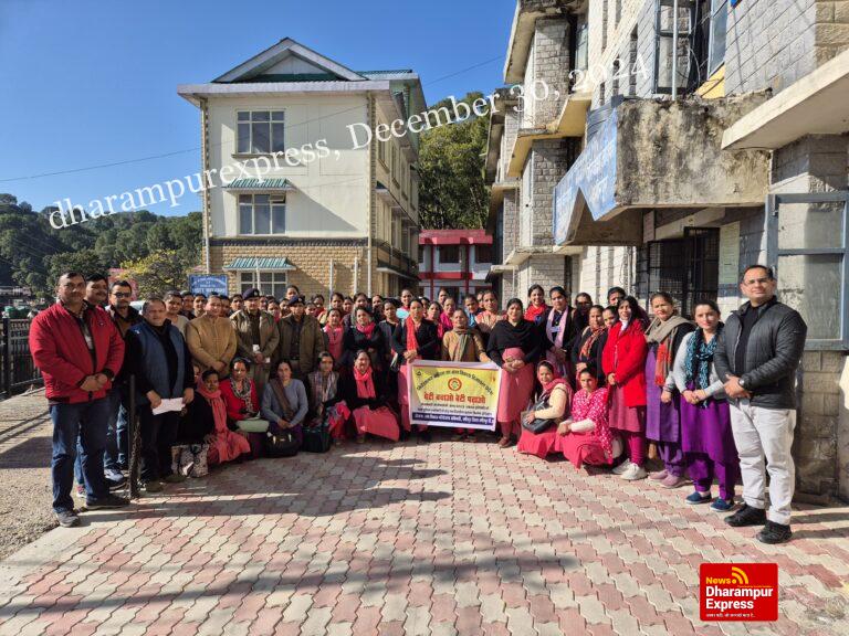 पंचायत प्रतिनिधियों, आंगनवाड़ी और आशा वर्कर्स को बताईं महिला विकास एवं सशक्तिकरण योजनाएं