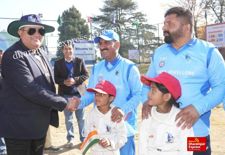 राज्यपाल और मुख्यमंत्री ने सद्भावना टी-20 क्रिकेट प्रतियोगिता का शुभारंभ किया