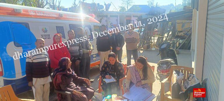 ऊखली में जांचा 53 लोगों का स्वास्थ्य, निशुल्क दवाईयों का किया वितरण