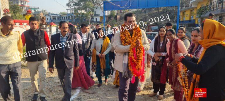 सरकारी शिक्षण संस्थानों को बेहतरीन बनाने में सरकार के साथ जन सहयोग भी अति आवश्यक:डॉक्टर पुष्पेंद्र वर्मा