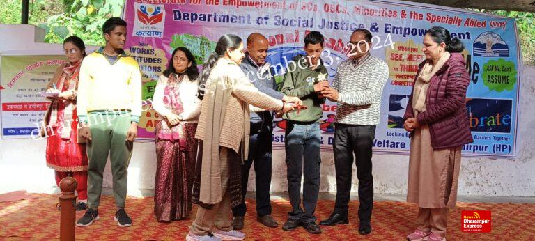 दिव्यांगजनों को डिसेबिलिटी से नहीं, उनकी एबिलिटी से पहचानें : एसडीएम
