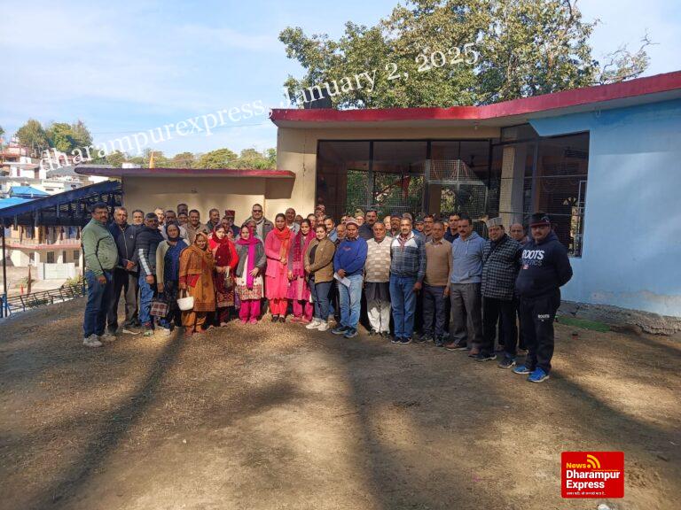 15 जनवरी को सुजानपुर में मनाया जाएगा सेना दिवस की बैठक शिव मंदिर कुठेडा़ में हुई सम्पन्न