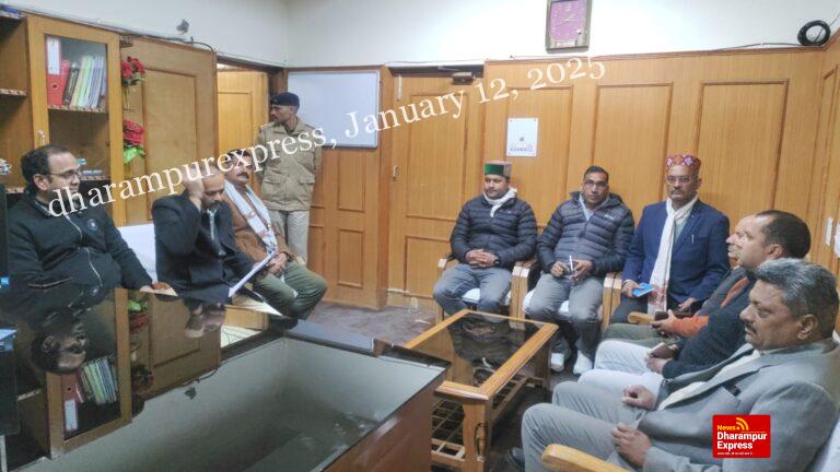 विधायक सुरेश कुमार ने लोहड़ी उत्सव के कार्यक्रम की तैयारियों का लिया जायजा