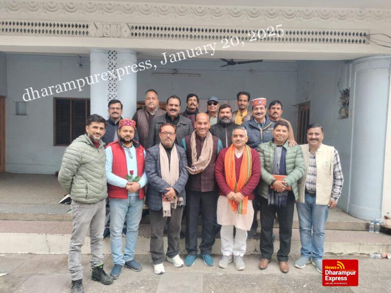 भाजपा के नवनियुक्त जिला अध्यक्ष व मंडल अध्यक्षों ने जिला मुख्यालय में की बैठक