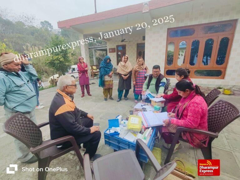 सांसद मोबाईल स्वास्थ्य सेवा ने ऊटप में जांचा 41 लोगों का स्वास्थ्य