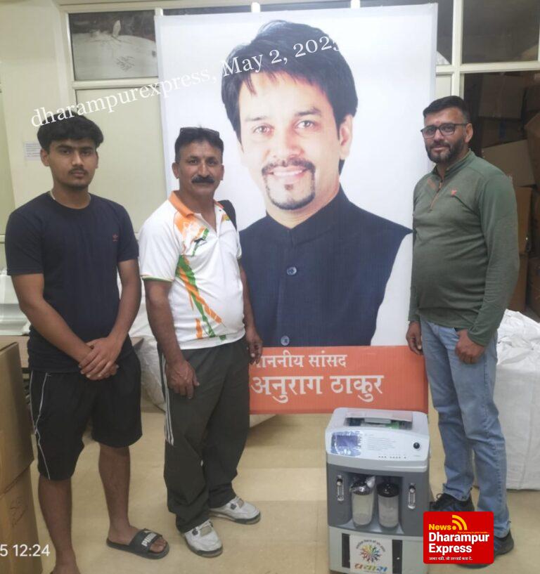 जरूरतमंदों को नि:शुल्क ऑक्सीजन कंसंट्रेटर व व्हील चेयर उपलब्ध करवा रही प्रयास संस्था