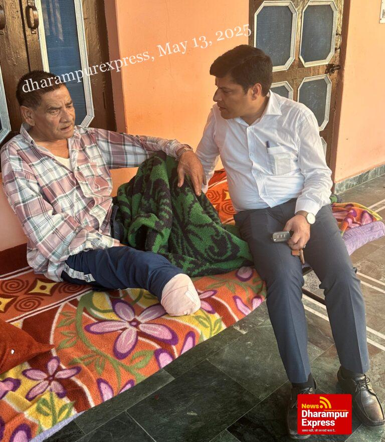 गंभीर बीमारी से पीड़ित जगदीश चंद को राजीव राणा ने दी आर्थिक सहायता