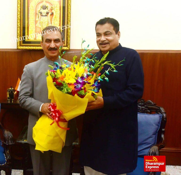 मुख्यमंत्री ने केंद्रीय मंत्री से मिलकर हिमाचल की कुछ सड़कें प्रधानमंत्री गति शक्ति योजना में शामिल करने का आग्रह किया