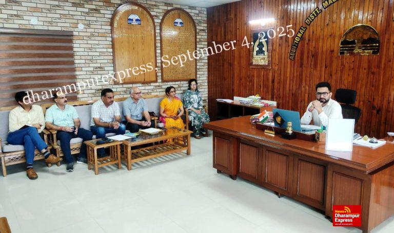 दुग्ध सोसाइटियों के गठन के लिए दिखाएं तत्परता : अभिषेक गर्ग