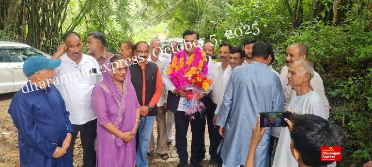ग्राम पंचायत अमनेड के राहजोल गांव में मुख्यमंत्री और डॉ. पुष्पेंद्र वर्मा के सम्मान में आभार कार्यक्रम आयोजित